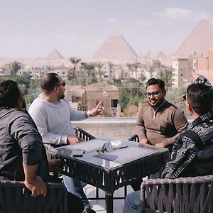 Tuya Pyramids